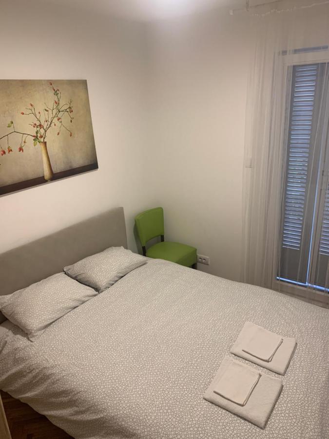 Apartman Fuerte 2 Beograd Eksteriør billede